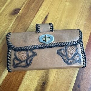 Vintage floral tooled leather wallet
